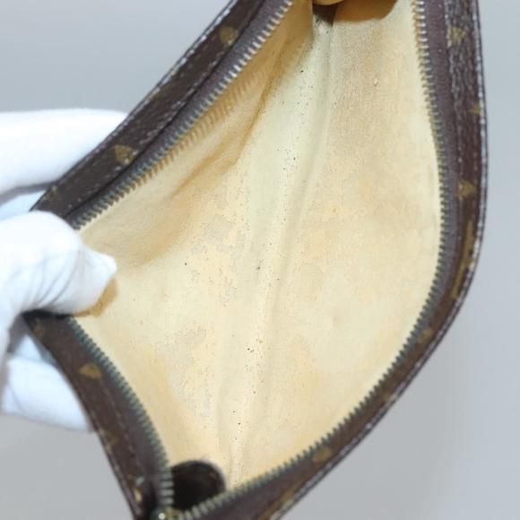 LOUIS VUITTON Monogram Bucket GM Accessory Pouch Vintage LV Auth ar13628 - Picture 10 of 16